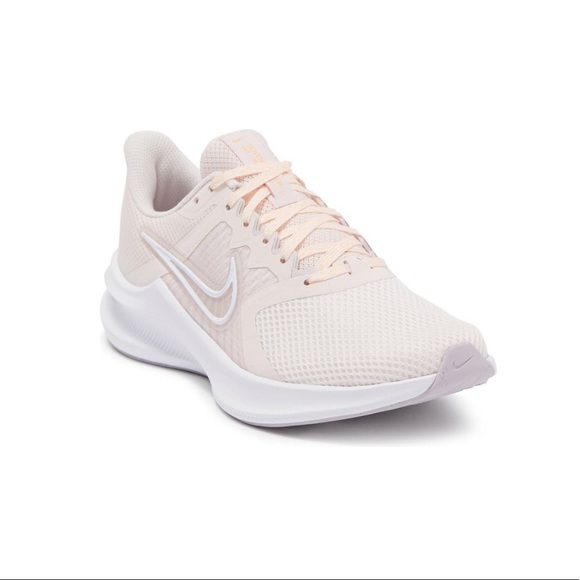 Nike Downshifter 11 Women’s Running Shoes Light Pink, 7.5 - Picture 2 of 12